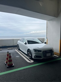 アウディ S4 (セダン) セダン_RHD_4WD(AT_3.0)