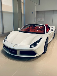 フェラーリ 488スパイダー 488スパイダー_LHD(F1DCT_3.9)