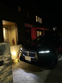 BMW X7 xドライブ40d Mスポーツ_RHD_4WD(AT_3.0)