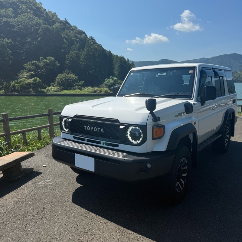 トヨタ ランドクルーザー70 AX_4WD(AT_2.8)
