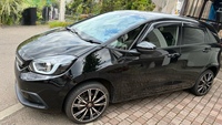 ホンダ フィットハイブリッド e：HEV ホーム_4WD(CVT_1.5)