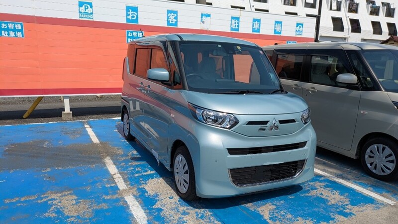 三菱 eKスペース M(CVT_0.66)