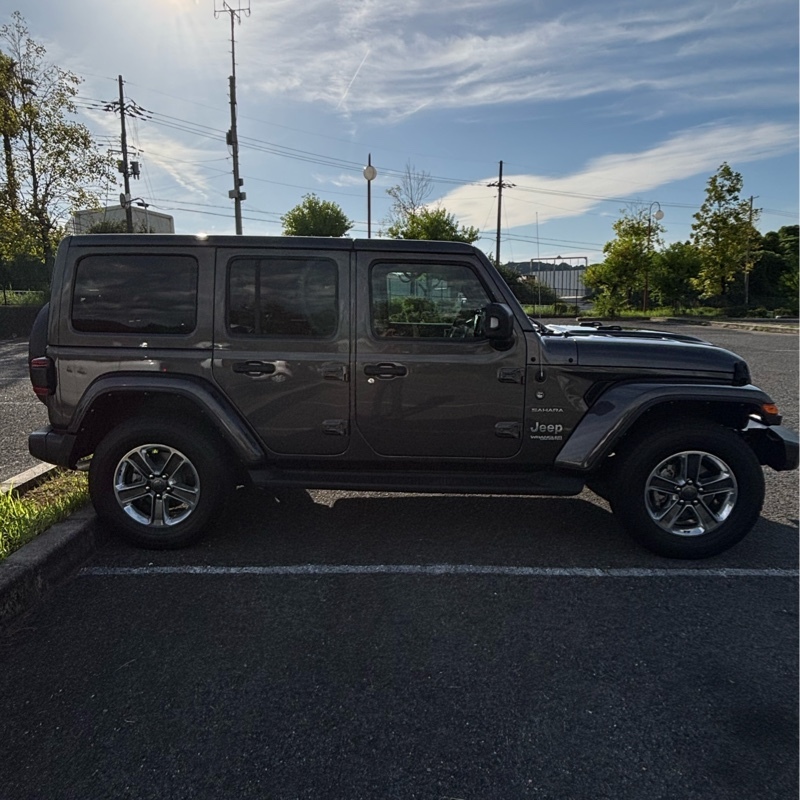 ジープ ラングラー アンリミテッド サハラ_RHD_4WD(AT_2.0)