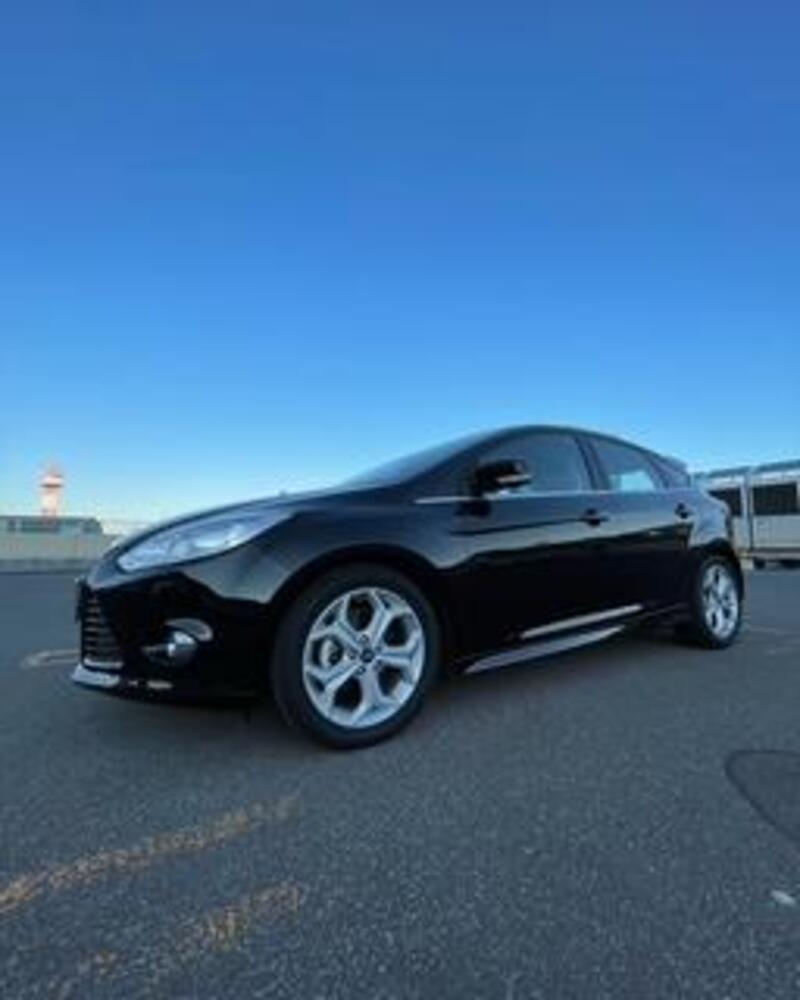 フォード フォーカス (ハッチバック) スポーツ_RHD(AT_2.0)