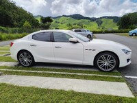 マセラティ ギブリ ギブリ スカテナート_RHD(AT_3.0)