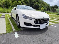 マセラティ ギブリ ギブリ スカテナート_RHD(AT_3.0)