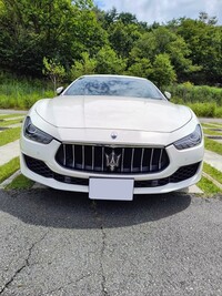 マセラティ ギブリ ギブリ スカテナート_RHD(AT_3.0)