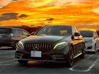 メルセデス・ベンツ Cクラス ステーションワゴン C220d ステーションワゴン ローレウスエディション_RHD(AT_2.0)