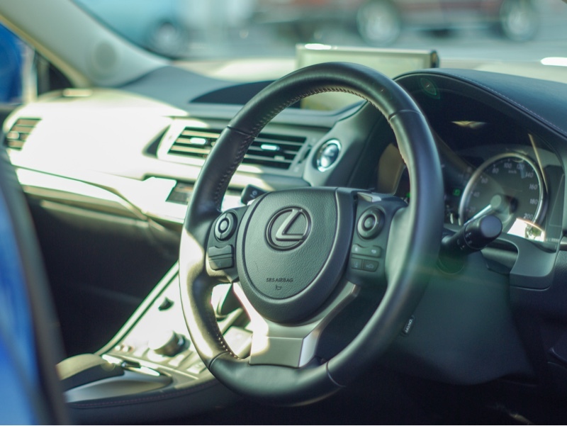 レクサス CT 200h“バージョンC”(CVT_1.8)