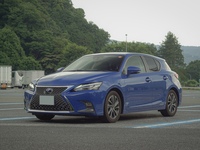 レクサス CT 200h“バージョンC”(CVT_1.8)