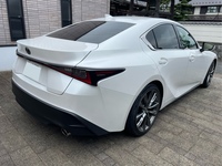 レクサス ISハイブリッド 300h(CVT_2.5)