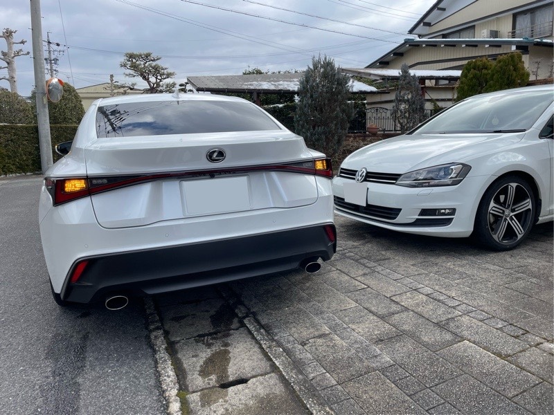 レクサス ISハイブリッド 300h(CVT_2.5)