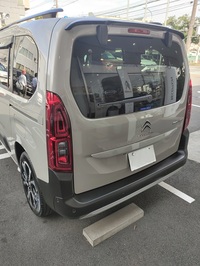 シトロエン ベルランゴ シャイン XTR パック_RHD(EAT_1.5)
