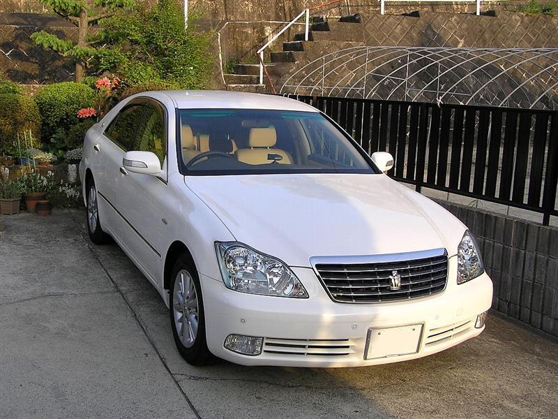 トヨタ クラウンロイヤル ロイヤルサルーンG(AT_3.0)