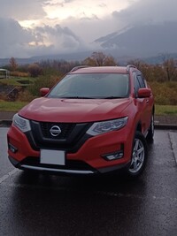 日産 エクストレイル 20X_5人乗り_4WD(CVT_2.0)