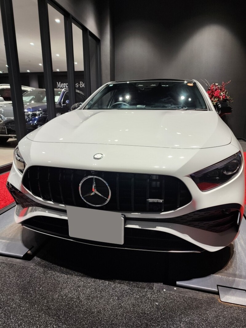 メルセデスAMG Aクラス A35 4マチック(BSG搭載モデル)_RHD_4WD(DCT_2.0)【MP202402】