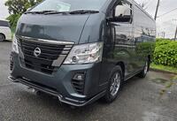 日産 キャラバン バン グランドプレミアムGX ロングボディ 低床_5人乗り_5ドア(AT_2.0_ガソリン)