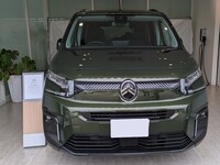 シトロエン ベルランゴ ロング マックス ブルーHDi_RHD(EAT_1.5)