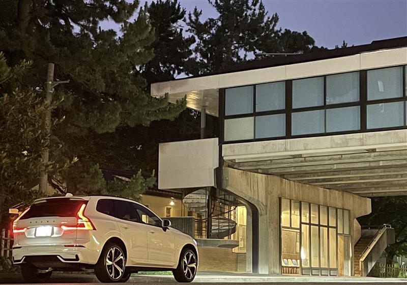 ボルボ XC60 プラグインハイブリッド リチャージ アルティメット T6 AWD プラグインハイブリッド_RHD_AWD(AT_2.0)