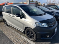ホンダ フリードスパイクハイブリッド スパイクハイブリッド ジャストセレクション(CVT_1.5)