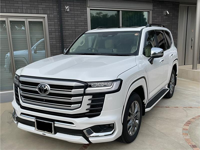 トヨタ ランドクルーザー300 ZX_7人乗り_4WD (AT_3.5_ガソリン)