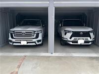 トヨタ ランドクルーザー300 ZX_7人乗り_4WD (AT_3.5_ガソリン)