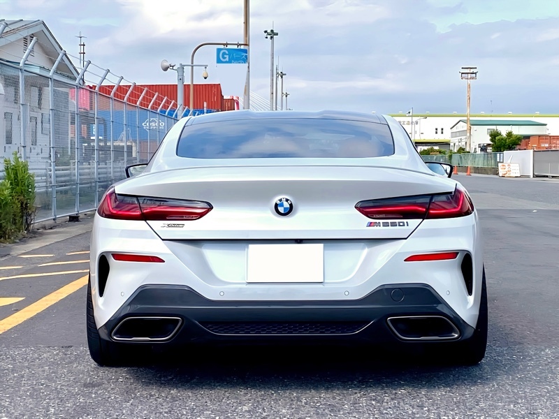 BMW 8シリーズ クーペ M850i xドライブ クーペ_RHD_4WD(AT_4.4)