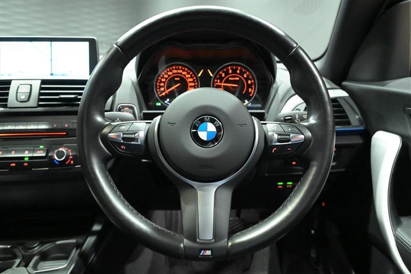 BMW 2シリーズ クーペ M235i クーペ_RHD(MT_3.0)