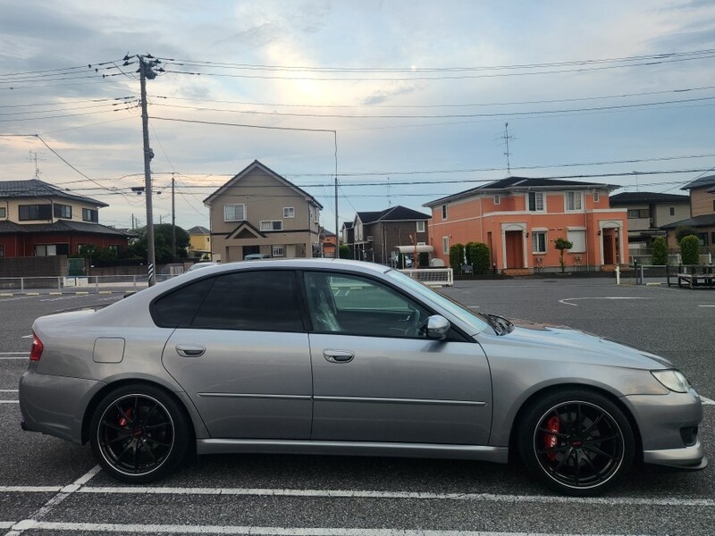 スバル レガシィB4 2.0GT_spec.B(MT_2.0)