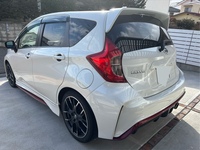 日産 ノート ニスモ S(MT_1.6)