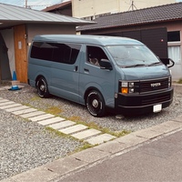 トヨタ ハイエースバン スーパーGL“ダークプライムII”ロング・ワイドボディ・ミドルルーフ・標準フロア_5人乗り_5ドア(AT_2.8_ディーゼル)