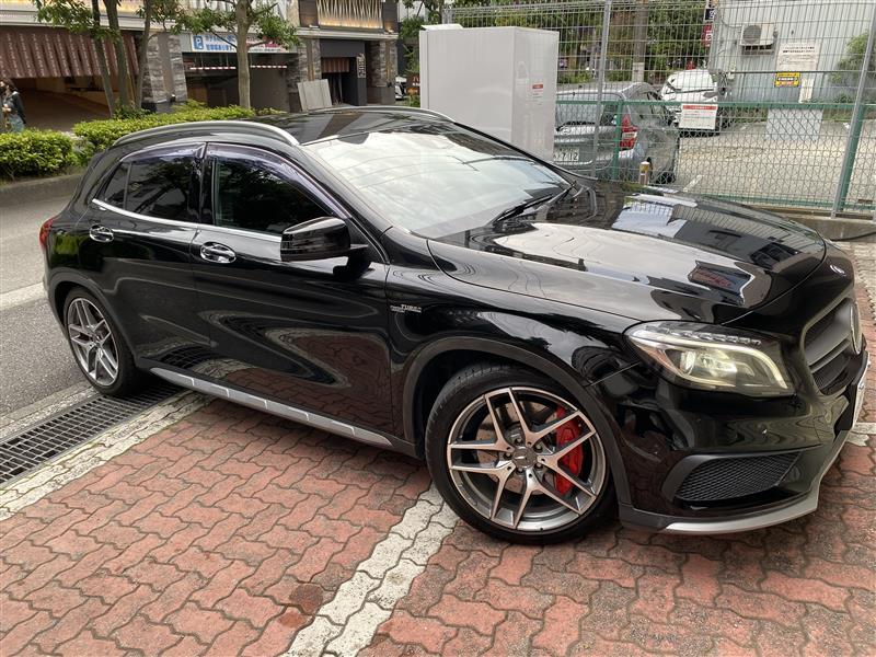 AMG GLAクラス メルセデスAMG GLA45 4マチック_RHD_4WD(AT_2.0)