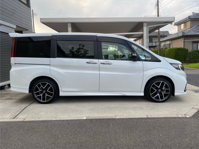 ホンダ ステップワゴンハイブリッド e:HEV モデューロX ホンダセンシング(CVT_2.0)