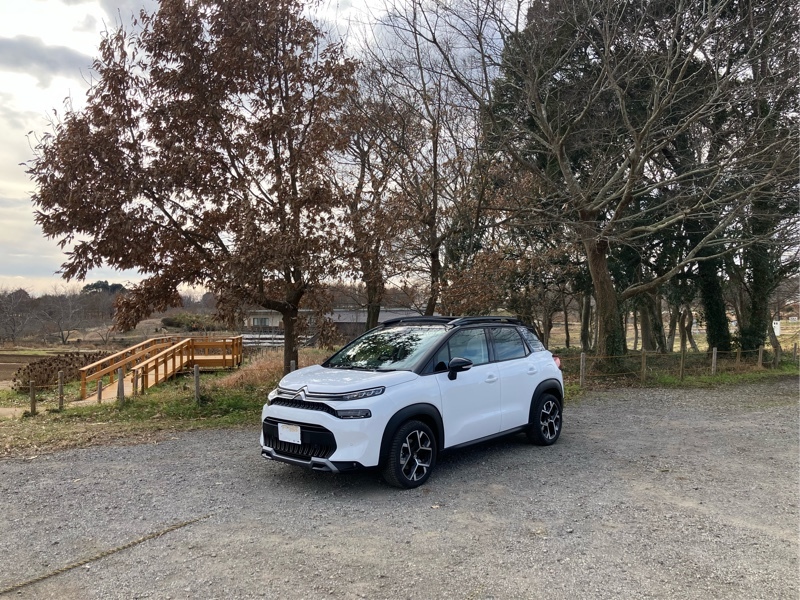 シトロエン C3 エアクロスSUV シャイン パック ブルーHDi_RHD(EAT_1.5)