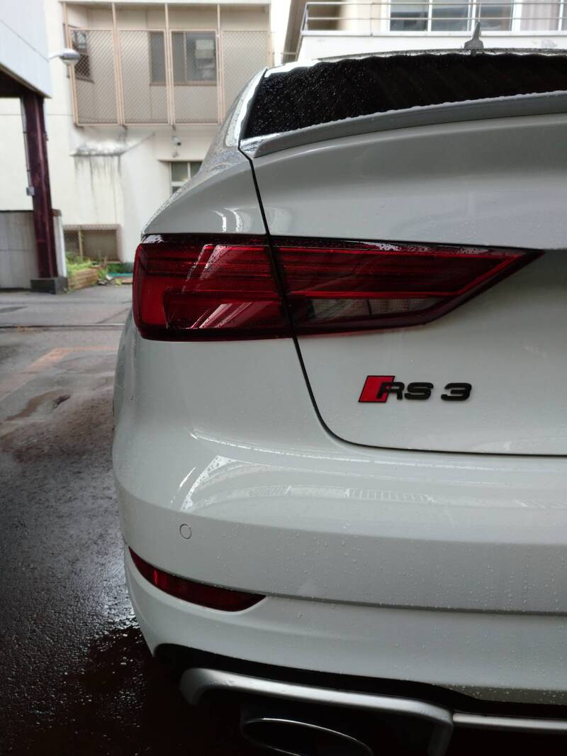 アウディ RS3 （セダン） RS3 セダン_RHD_4WD(AT_2.5)