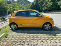 ルノー トゥインゴ インテンス MT_RHD(MT_1.0)