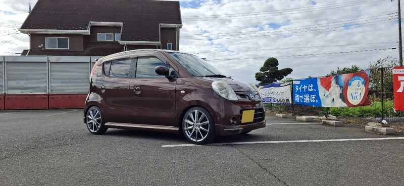 日産 モコ