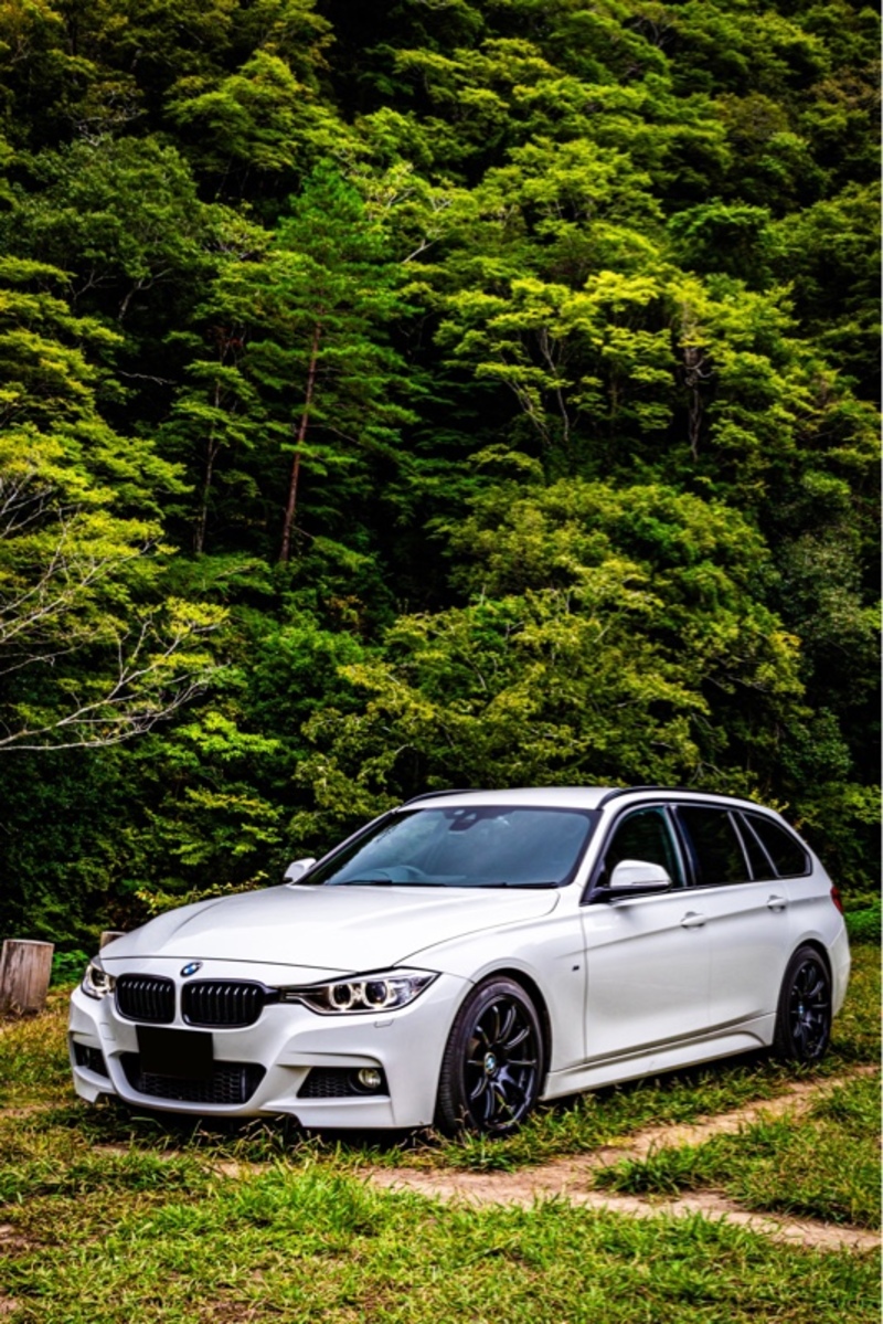 BMW 3シリーズ ツーリング 320i xドライブ ツーリング Mスポーツ_RHD_4WD(AT_2.0)