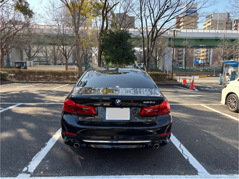 BMW 5シリーズ セダン 523d ラグジュアリー_RHD(AT_2.0)