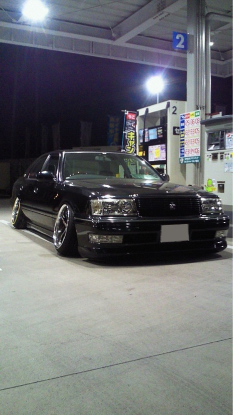 トヨタ クラウン