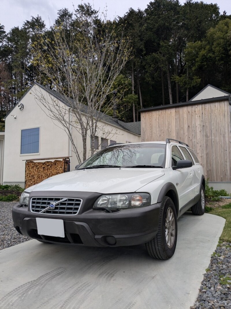 ボルボ XC70 XC70_RHD_4WD(AT_2.5)