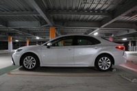 トヨタ カムリ WS(CVT_2.5)