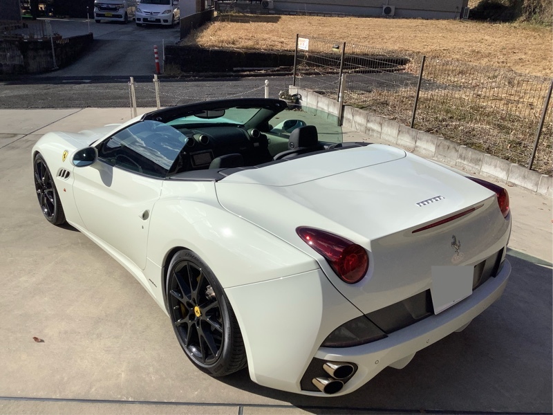 フェラーリ カリフォルニア カリフォルニア_LHD(AT_4.3)
