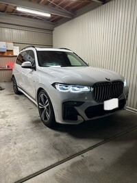 BMW X7 xドライブ40d Mスポーツ_RHD_4WD(AT_3.0)