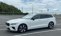 ボルボ V60 プラグインハイブリッド リチャージ アルティメット T6 AWD プラグインハイブリッド_RHD_AWD(AT_2.0)