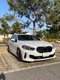 BMW 1シリーズ ハッチバック M135i xドライブ_RHD_4WD(AT_2.0)