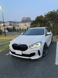 BMW 1シリーズ ハッチバック M135i xドライブ_RHD_4WD(AT_2.0)
