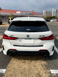 BMW 1シリーズ ハッチバック M135i xドライブ_RHD_4WD(AT_2.0)