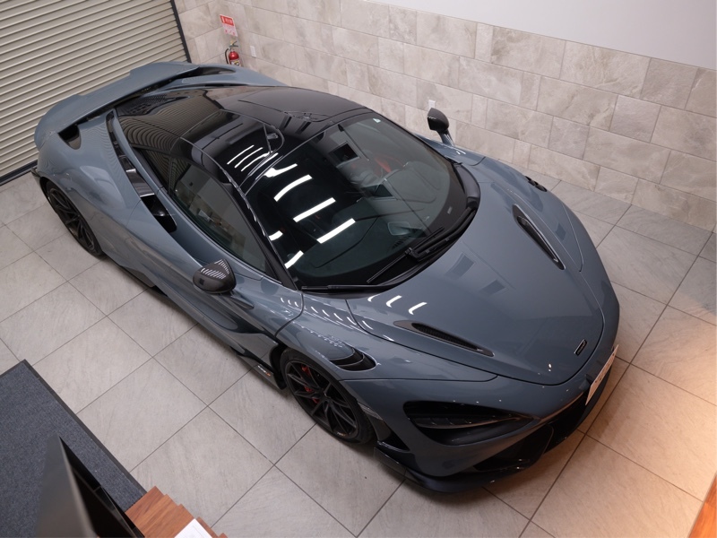 マクラーレン 765LT