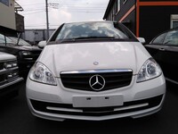 メルセデス・ベンツ Aクラス A180_RHD(CVT_1.7)